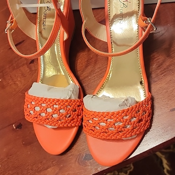 Sandals never worn - Picture 7 of 7